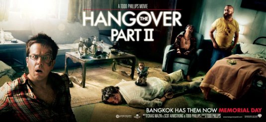1000 piece jigsaw puzzle for the movie poster: The Hangover Part II (2011) ver10