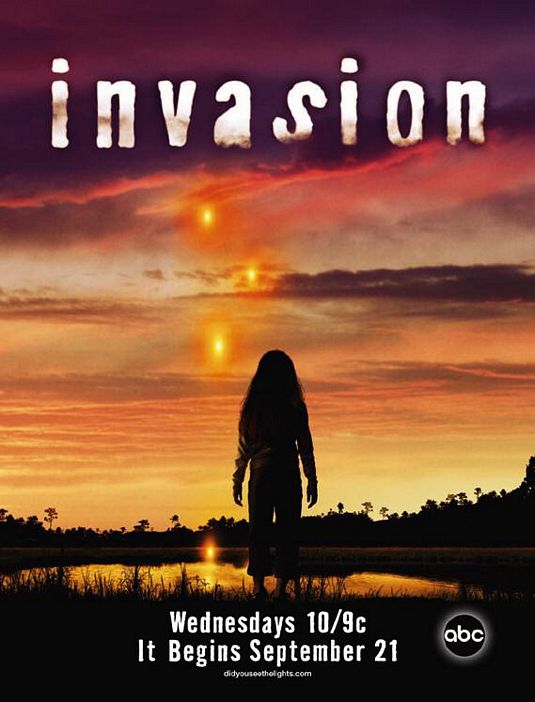 1000 piece jigsaw puzzle for tv poster: Invasion