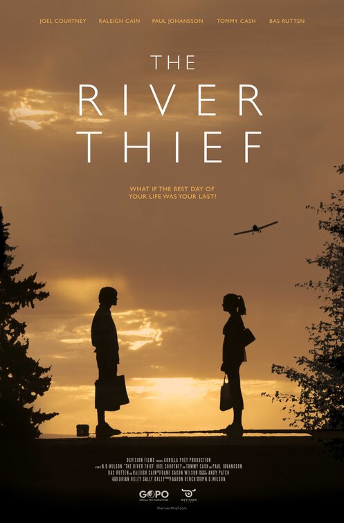 1000 piece jigsaw puzzle for the movie poster: The River Thief (2016)
