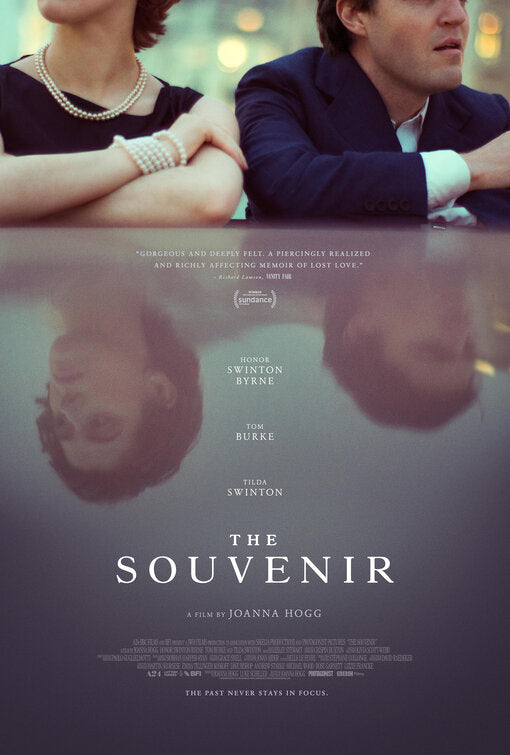 1000 piece jigsaw puzzle for the movie poster: The Souvenir (2019)