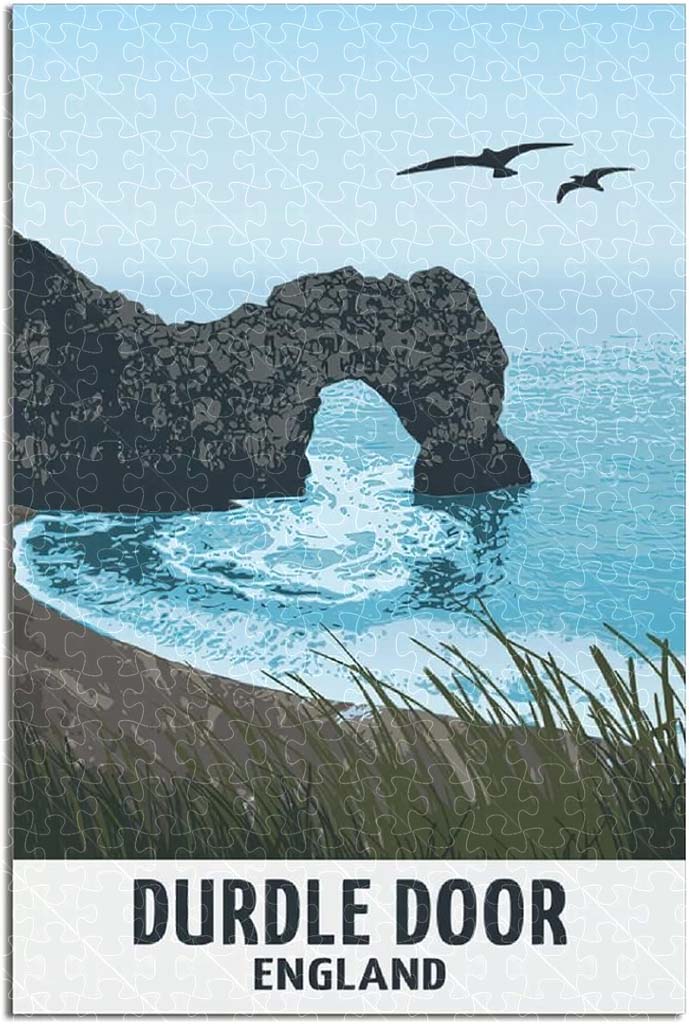The iconic Durdle Door in England, 1000-piece wooden puzzle featuring the majestic limestone arch by the sea.