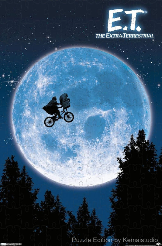 500-piece wooden jigsaw puzzle featuring E.T. from the classic movie.