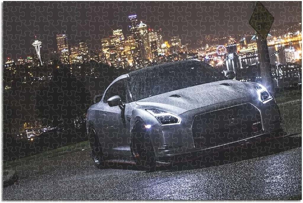 1000-piece puzzle of the sleek and powerful Nissan R35 sports car.
