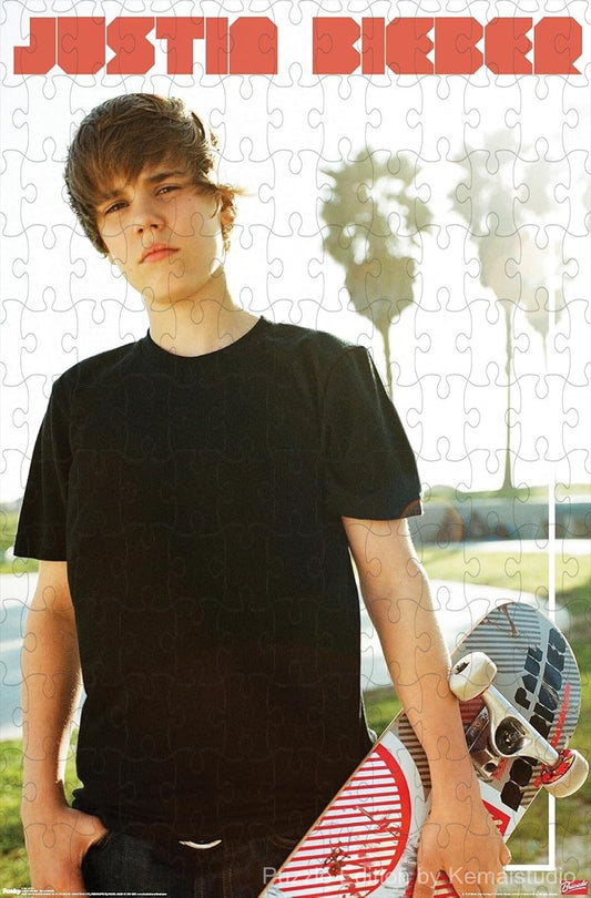 A cool street-style puzzle featuring Justin Bieber on a skateboard, great for youth fans