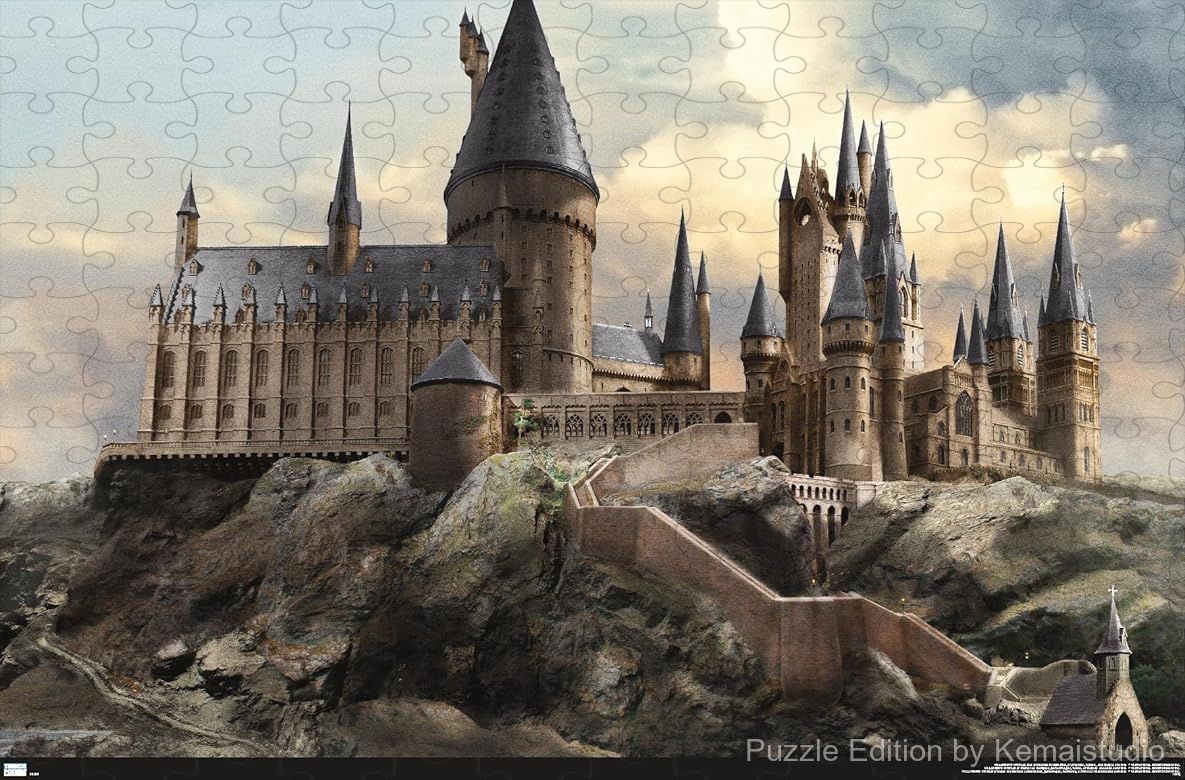 1000-piece wooden jigsaw puzzle featuring Hogwarts at sunrise.