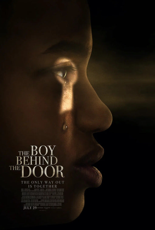 1000 piece jigsaw puzzle for the movie poster: The Boy Behind the Door (2021) ver2