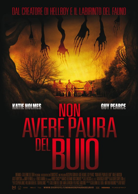 1000 piece jigsaw puzzle for the movie poster: Don't Be Afraid of the Dark (2011) ver10