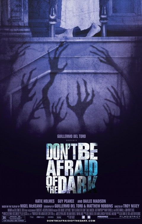 1000 piece jigsaw puzzle for the movie poster: Don't Be Afraid of the Dark (2011) ver8