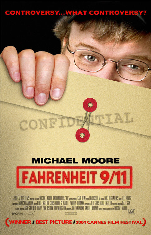 the movie poster: Fahrenheit 9/11 (2004) ver2