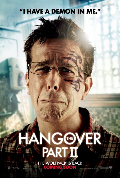 1000 piece jigsaw puzzle for the movie poster: The Hangover Part II (2011) ver5