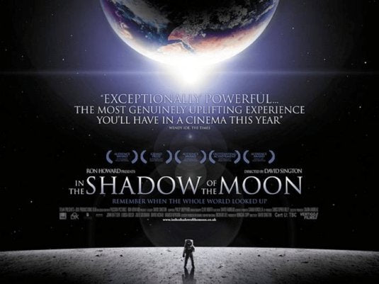 the movie poster: In the Shadow of the Moon (2007) ver2