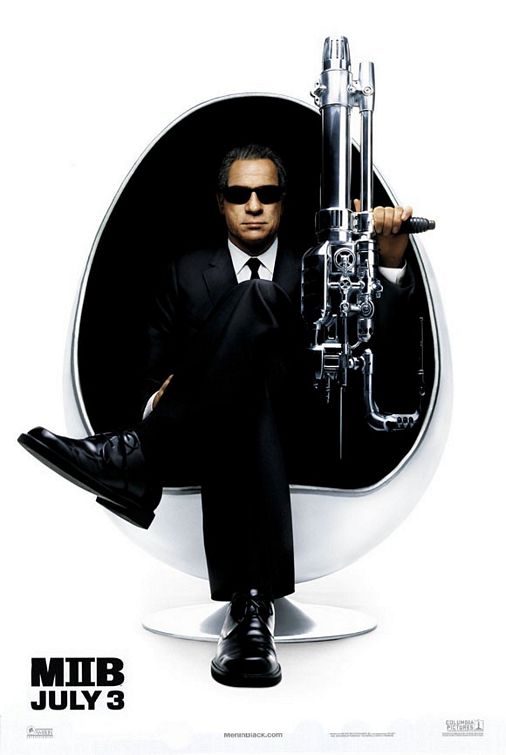 the movie poster: Men in Black II (2002) ver4