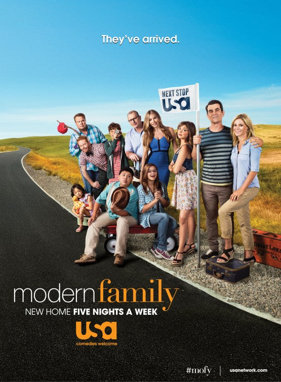 1000 piece jigsaw puzzle for tv poster: Modern Family, ver8