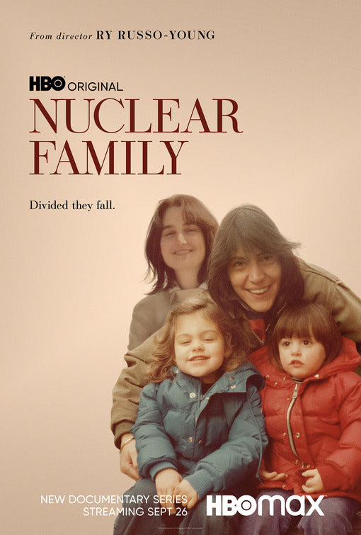 1000 piece jigsaw puzzle for tv poster: Nuclear Family