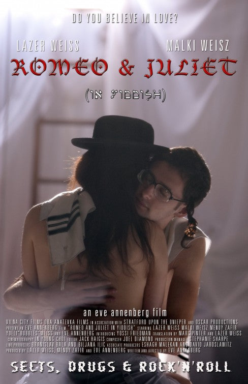 1000 piece jigsaw puzzle for the movie poster: Romeo and Juliet in Yiddish (2011)