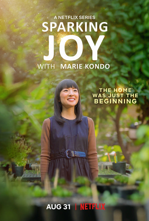 1000 piece jigsaw puzzle for tv poster: Sparking Joy with Marie Kondo