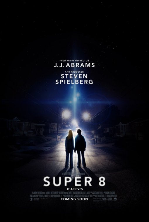 1000 piece jigsaw puzzle for the movie poster: Super 8 (2011) ver2