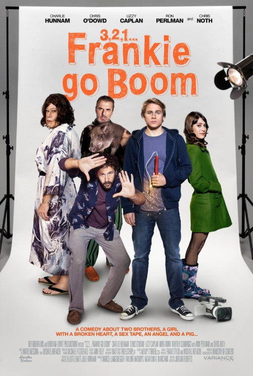 1000 piece jigsaw puzzle for the movie poster: 3, 2, 1... Frankie Go Boom (2012)